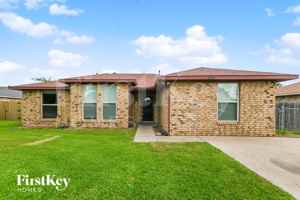 featured image of 302 Apache Dr