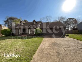 2776 Ravenwood Dr - Photo 1 of 1