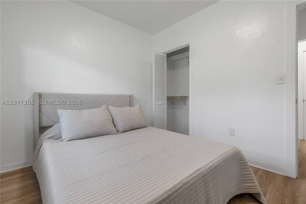 145 Ne 67th St #1 - Photo 6 of 19