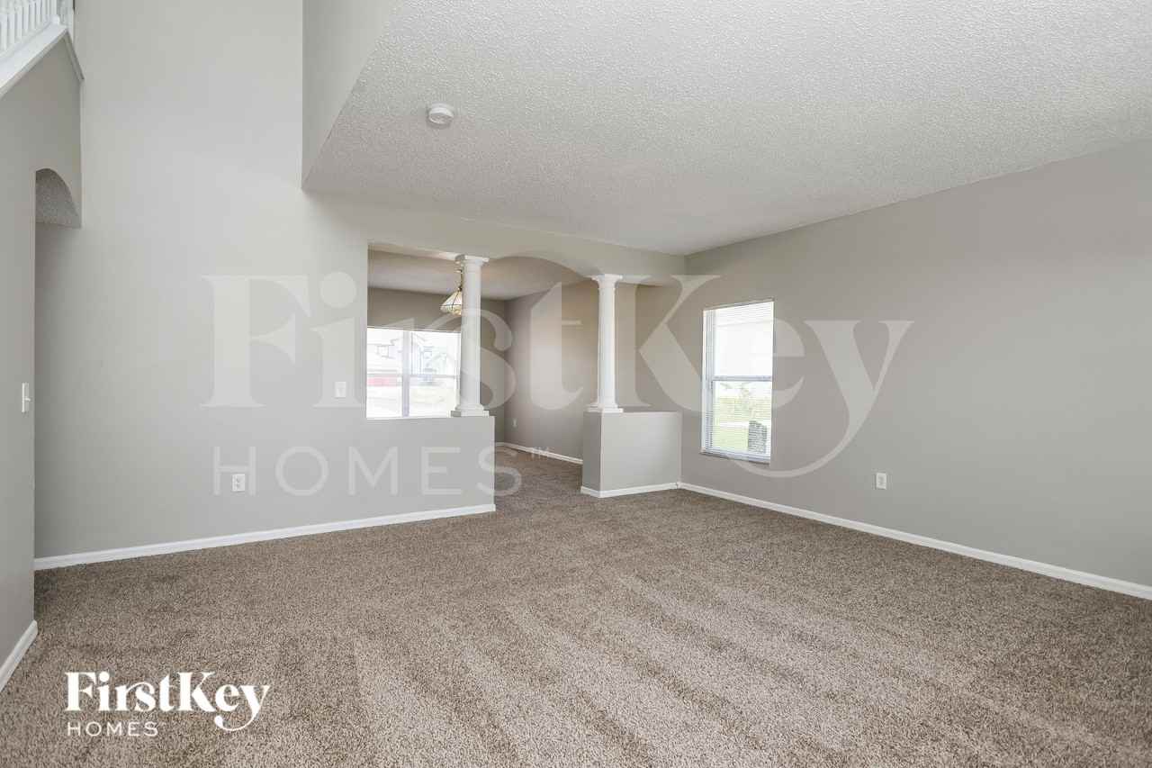 2358 Rock Dr - Photo 4 of 16