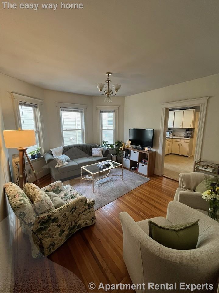 24 Central Rd #2