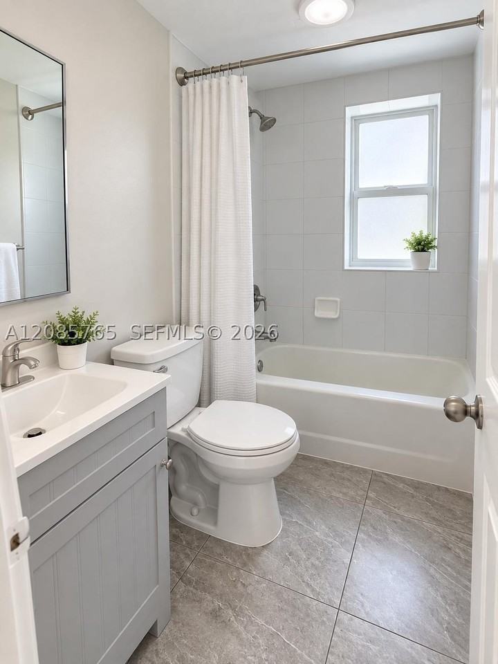 3771 Sw 1st St #6 - Photo 2 of 5