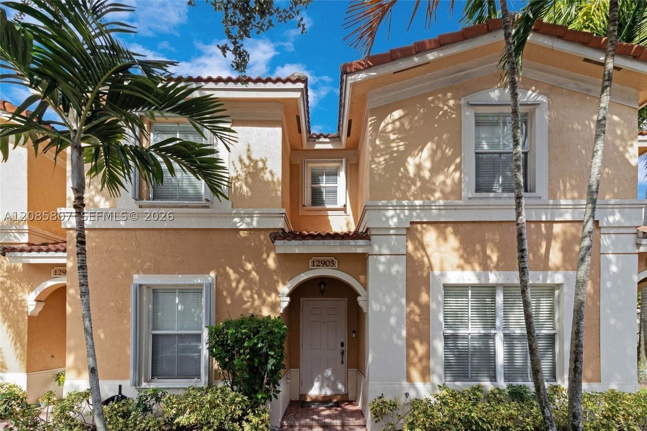 12905 Sw 31st Ct #TH - Photo 6 of 48