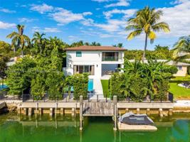 featured image of 710 S Shore Dr