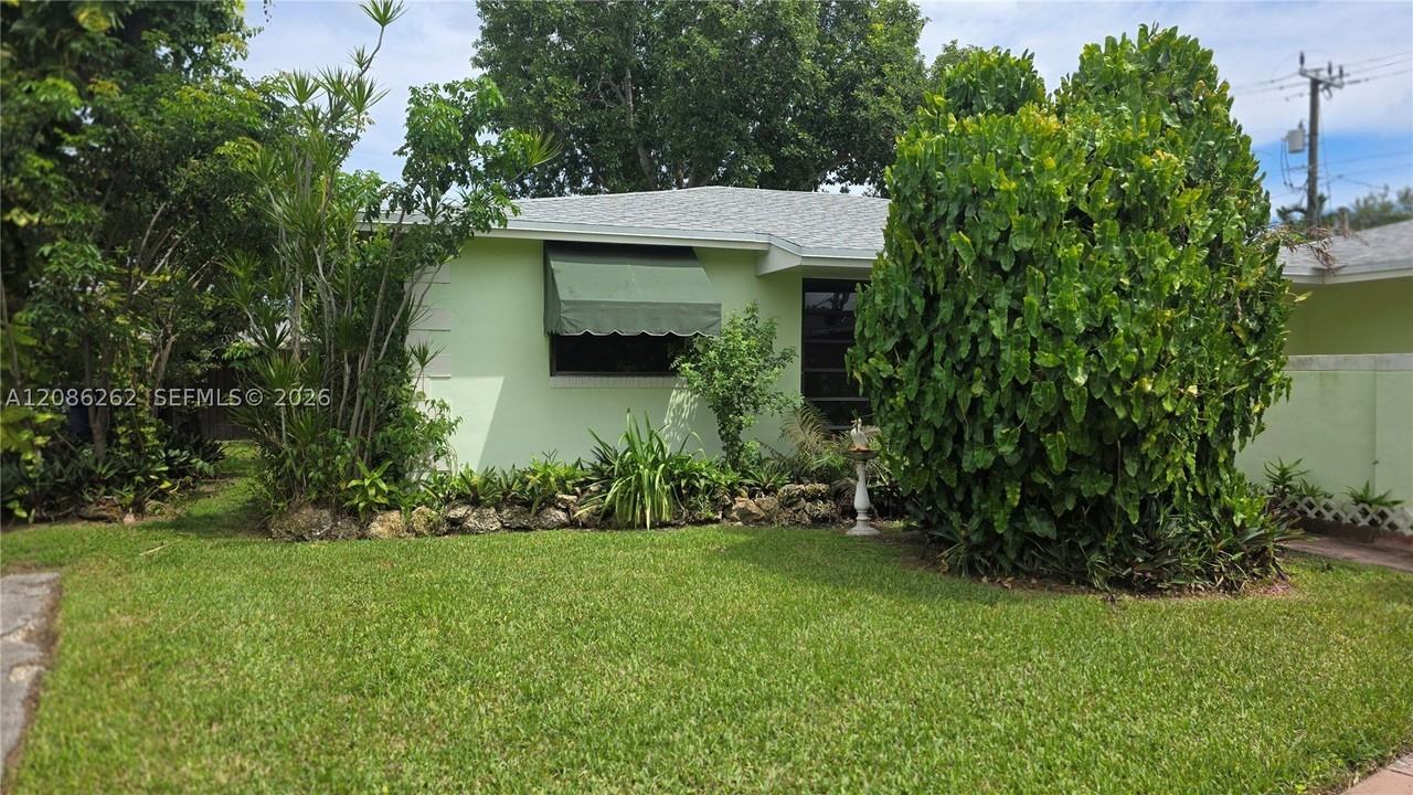19851 Sw 103rd Ct #19851 - Photo 3 of 28