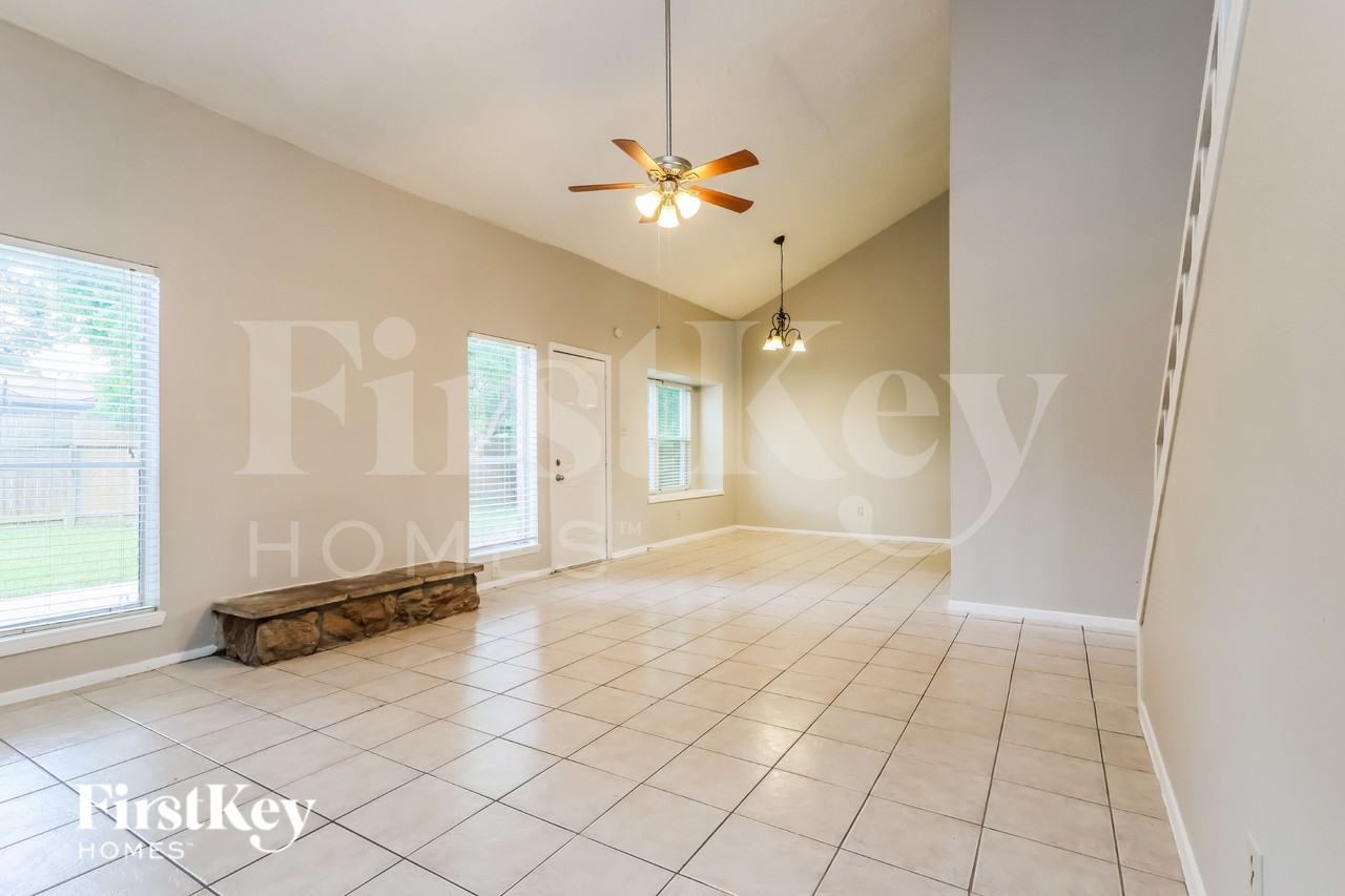 20102 Big Timber Dr - Photo 4 of 17
