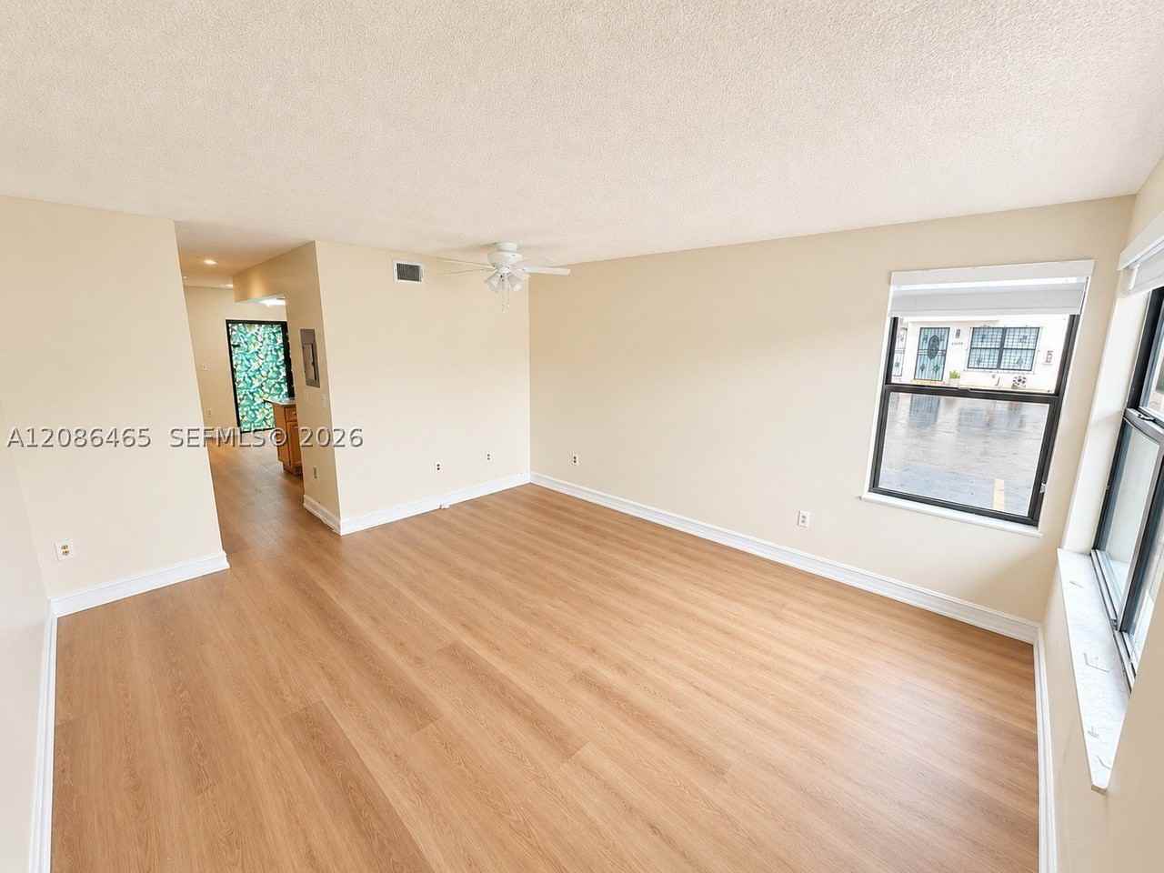 2071 W 54th St #77 - Photo 4 of 15