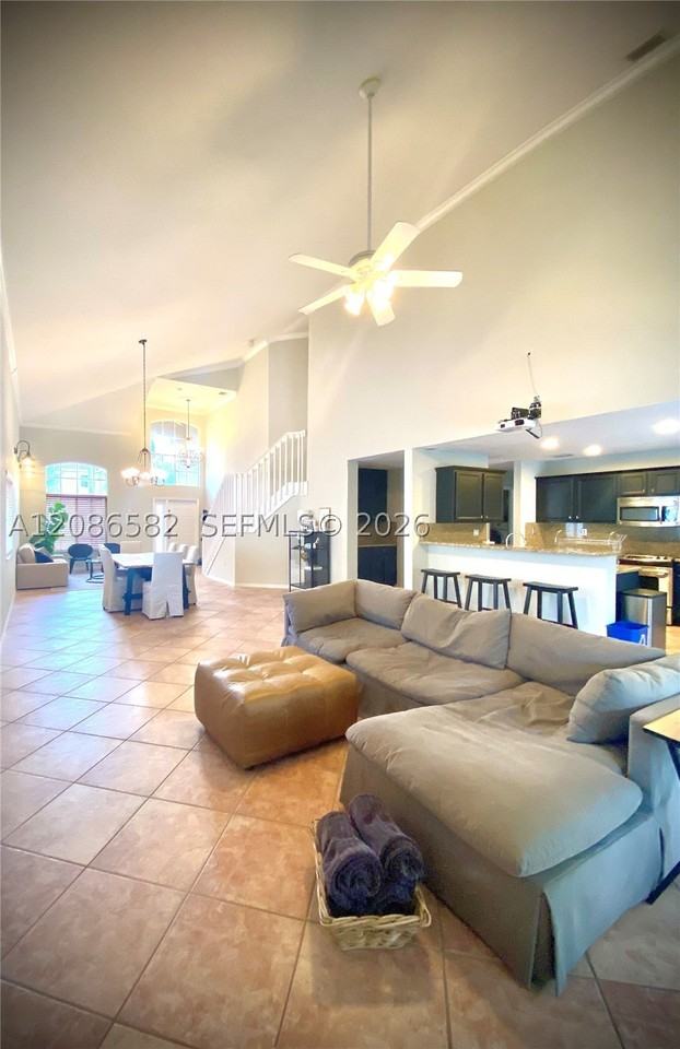 5344 Nw 111th Ct - Photo 3 of 13