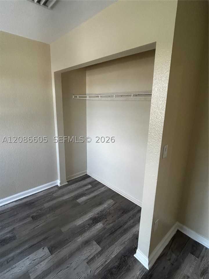 50 Nw 166th St - Photo 3 of 7