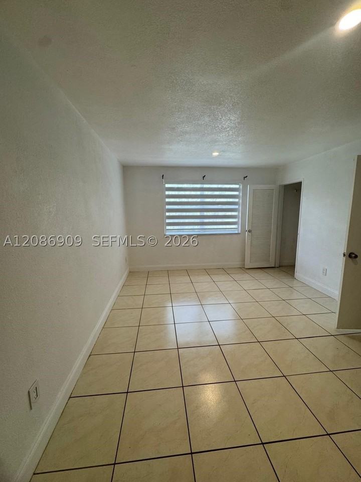 4610 Nw 79th Ave #2C - Photo 3 of 6