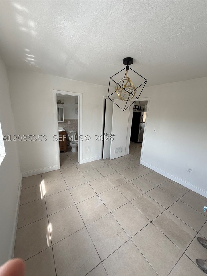 3855 Sw 79th Ave #19 - Photo 7 of 7