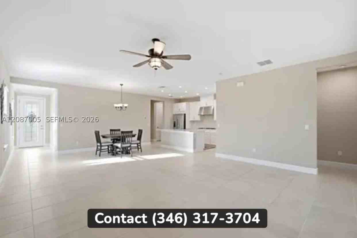 12741 Sw Ambra St - Photo 2 of 9