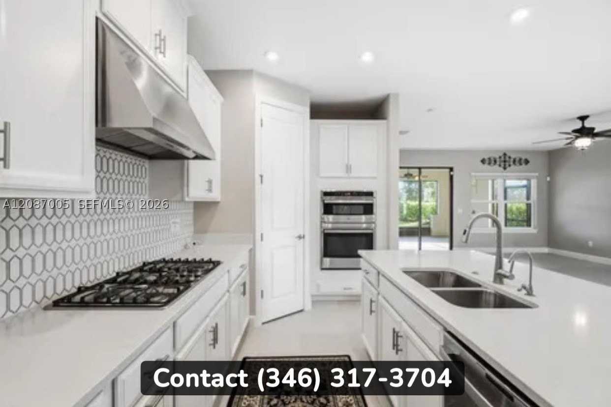 12741 Sw Ambra St - Photo 3 of 9