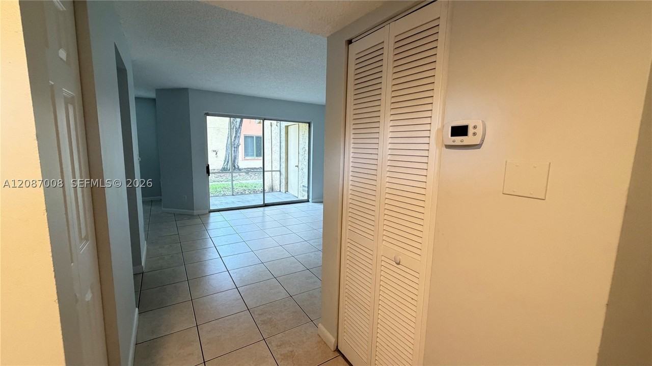 1174 Coral Club Dr #1174 - Photo 5 of 24
