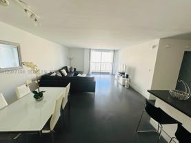 1800 Collins Ave #6B - Photo 1 of 1