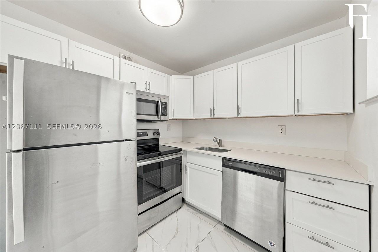 6965 Harding Ave #406 - Photo 4 of 15