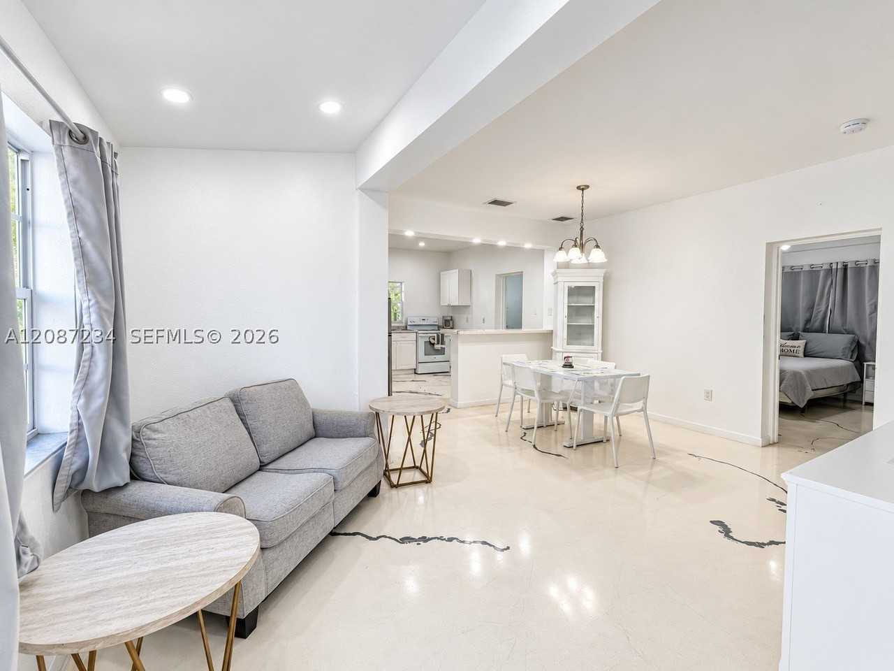 2378 Nw 33rd St #2378 - Photo 3 of 10
