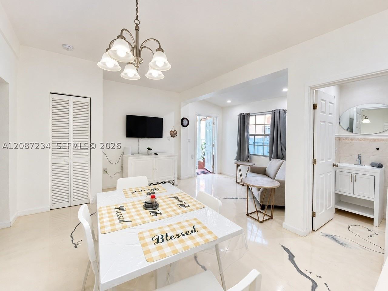 2378 Nw 33rd St #2378 - Photo 5 of 10