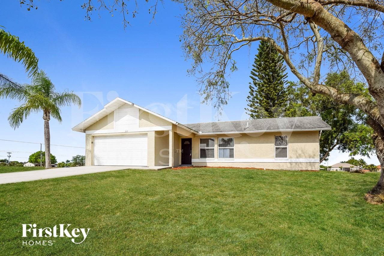 1612 Neave - Photo 2 of 16