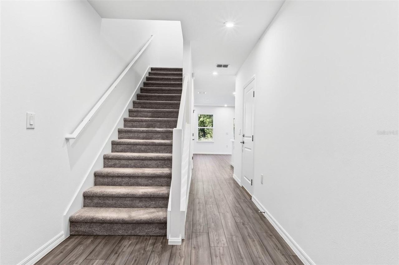 3031 Jessamine Dr - Photo 2 of 32