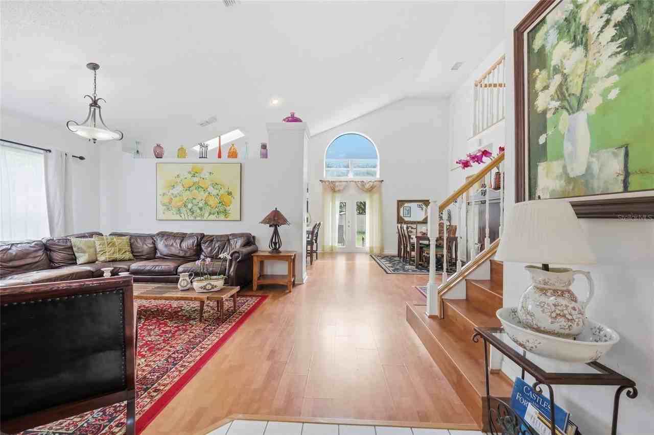 13200 Mallard Cove Blvd - Photo 6 of 50