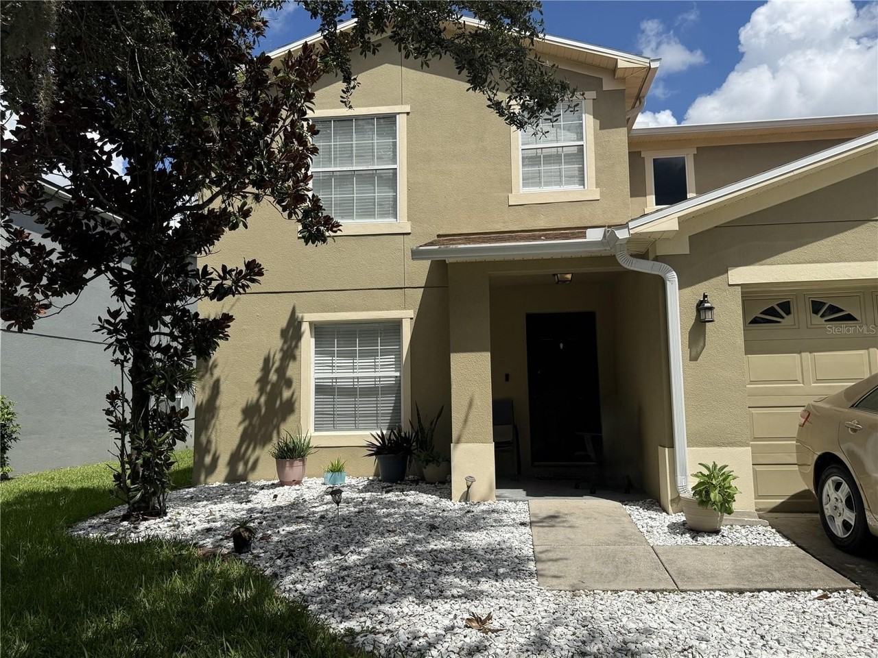 30909 Sonnet Glen Dr - Photo 2 of 33