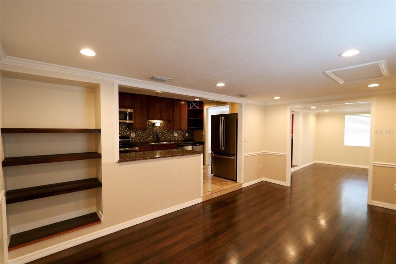 4419 W Euclid Ave - Photo 2 of 28
