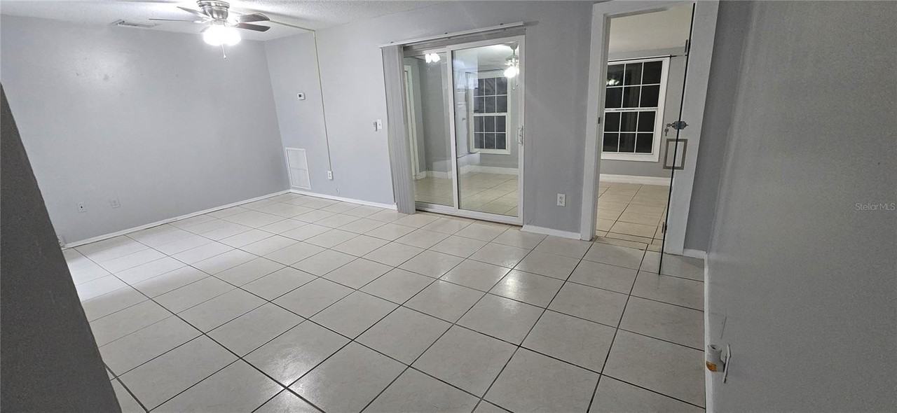 13929 Village View Dr - Photo 3 of 6