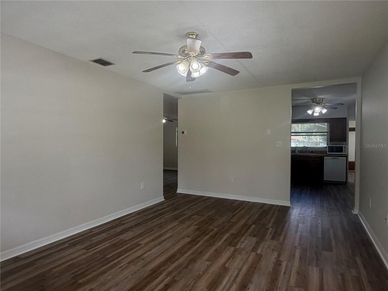6103 Tennessee Ave - Photo 3 of 21