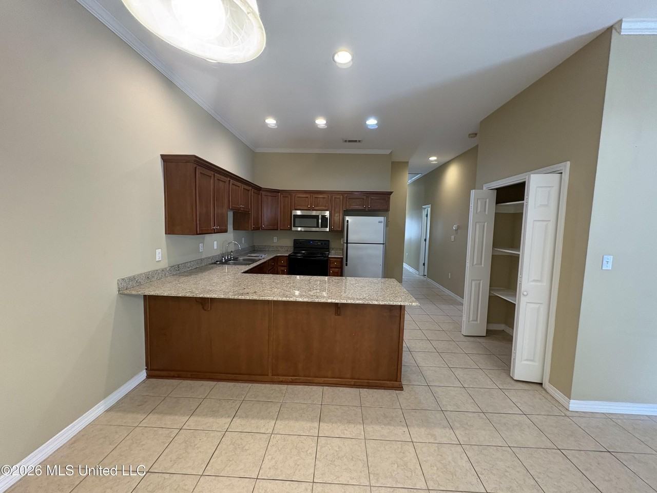 120 Earle Taylor Ln - Photo 5 of 17