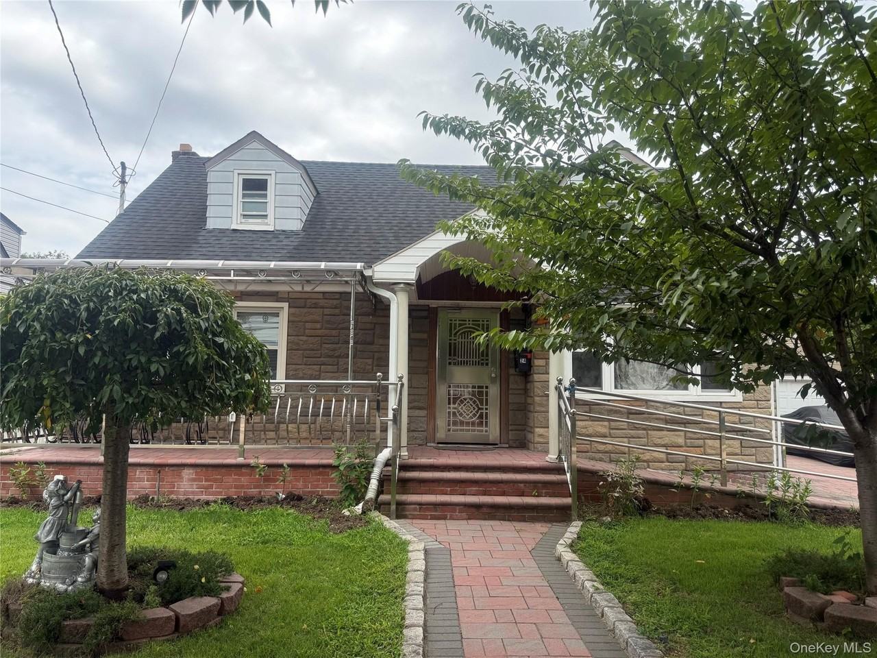 24 Wheeler Ave - Photo 2 of 14