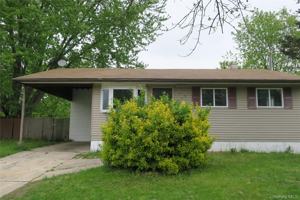 featured image of 1703 Manatuck Blvd