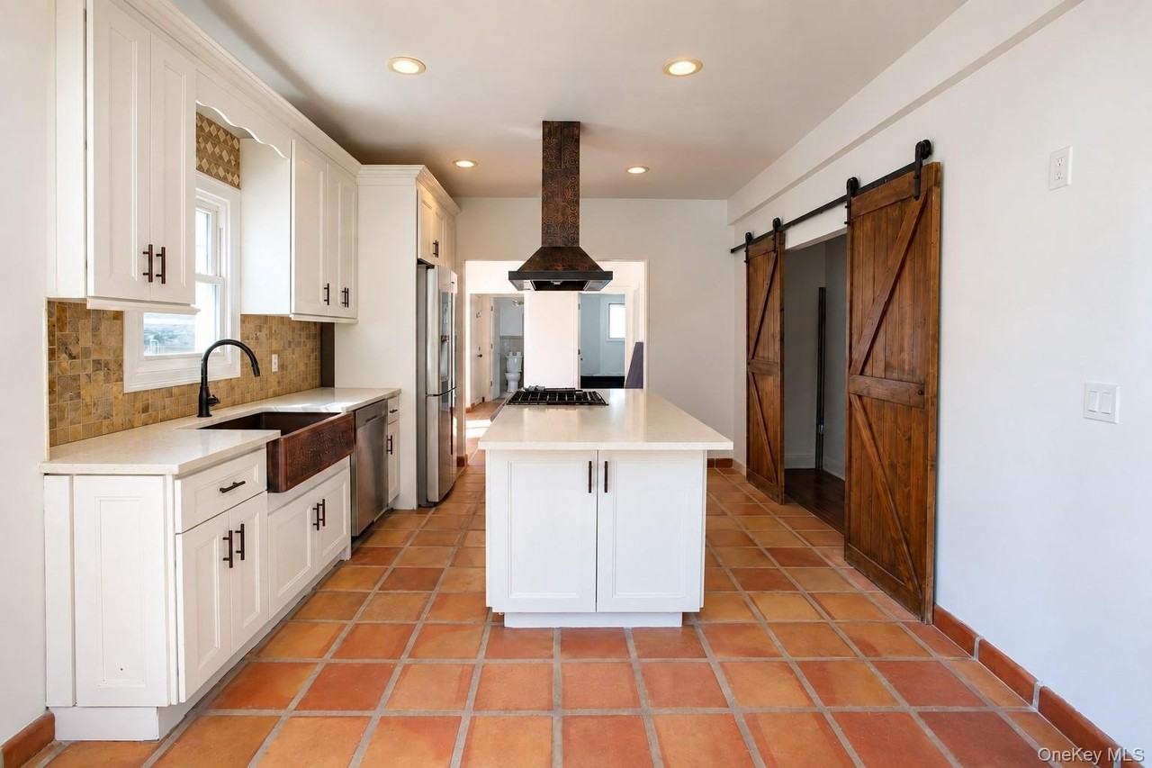 45 Lynbrook Ave #1 - Photo 4 of 24