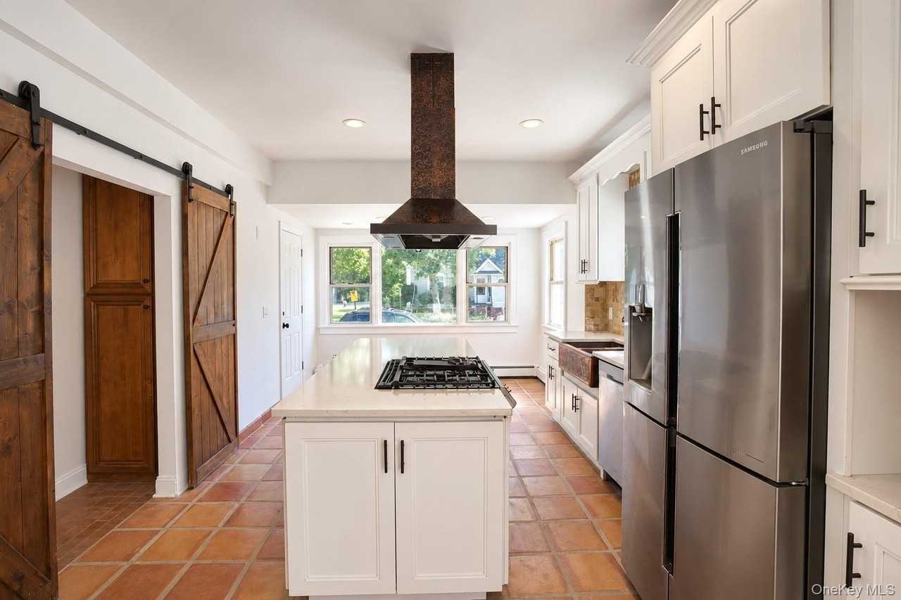45 Lynbrook Ave #1 - Photo 7 of 24