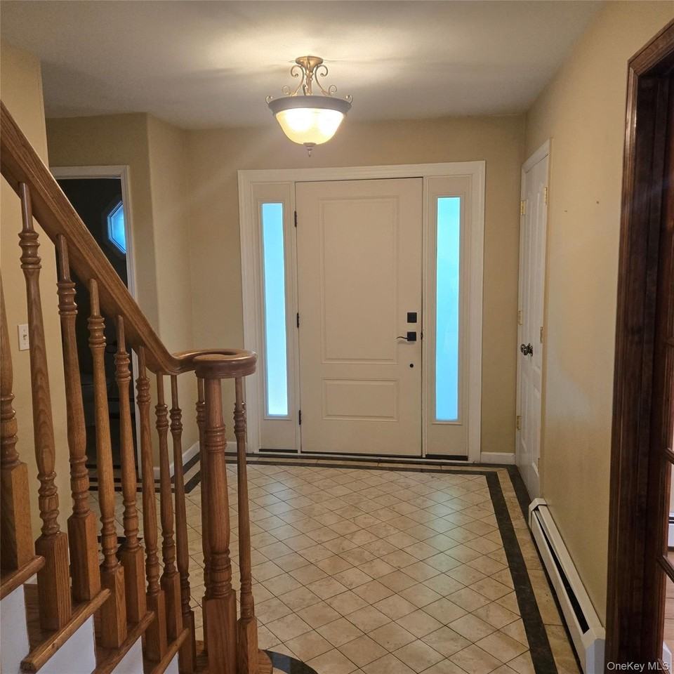 60 Highview Rd - Photo 2 of 12