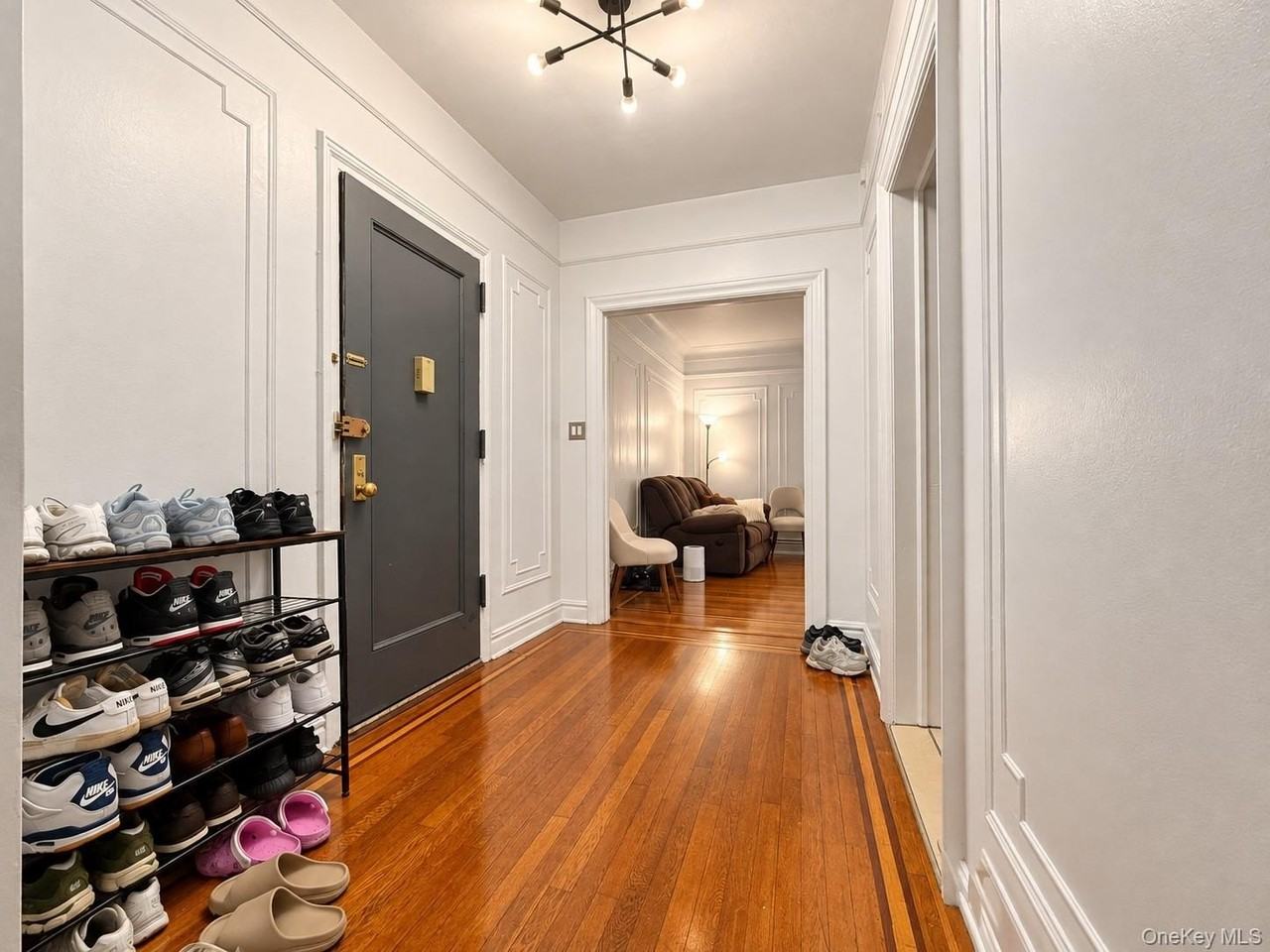 60 Broad St W #2M - Photo 3 of 11