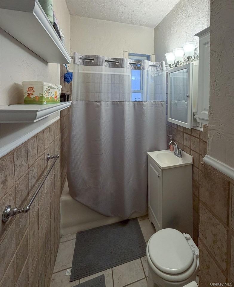 60 Broad St W #2M - Photo 7 of 11