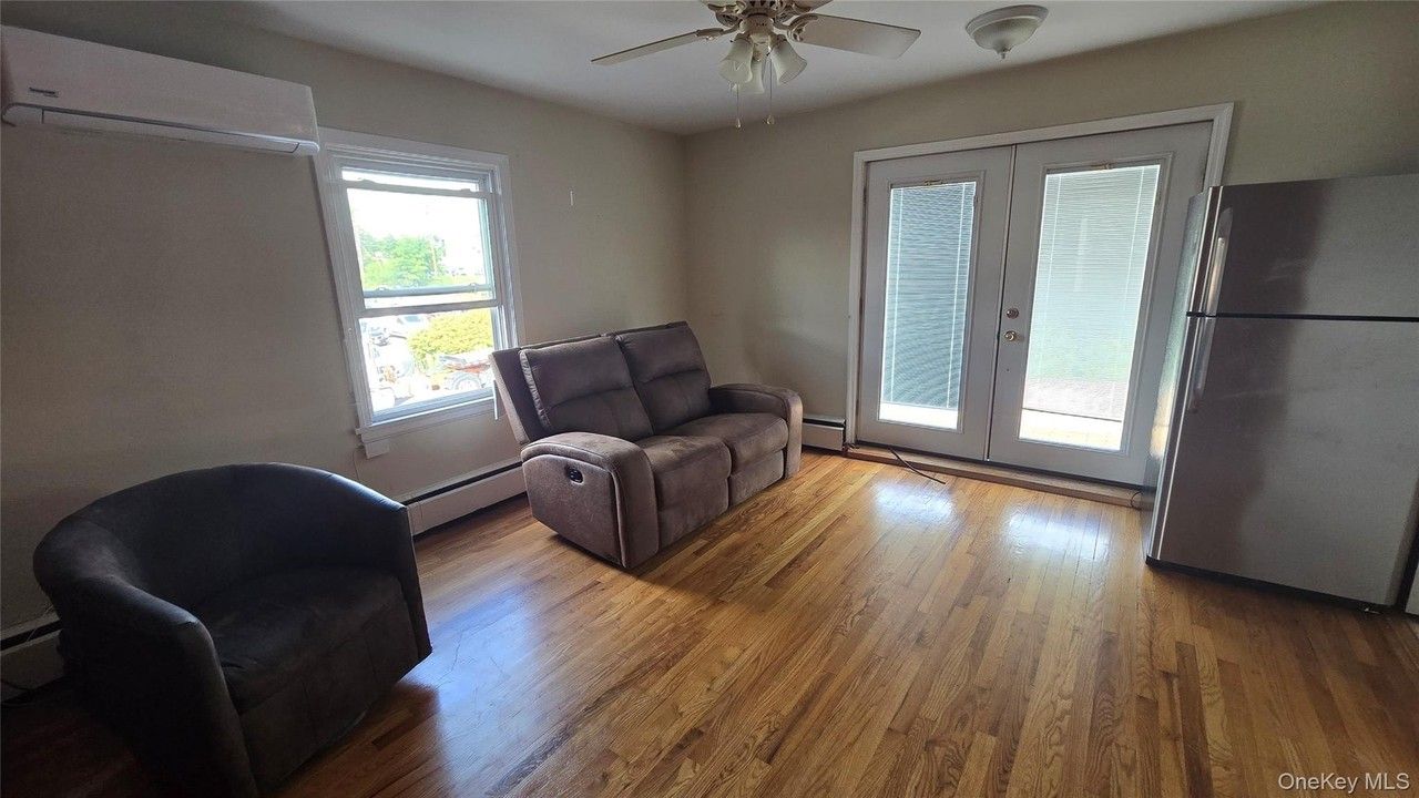 511 Haight Ave - Photo 4 of 10