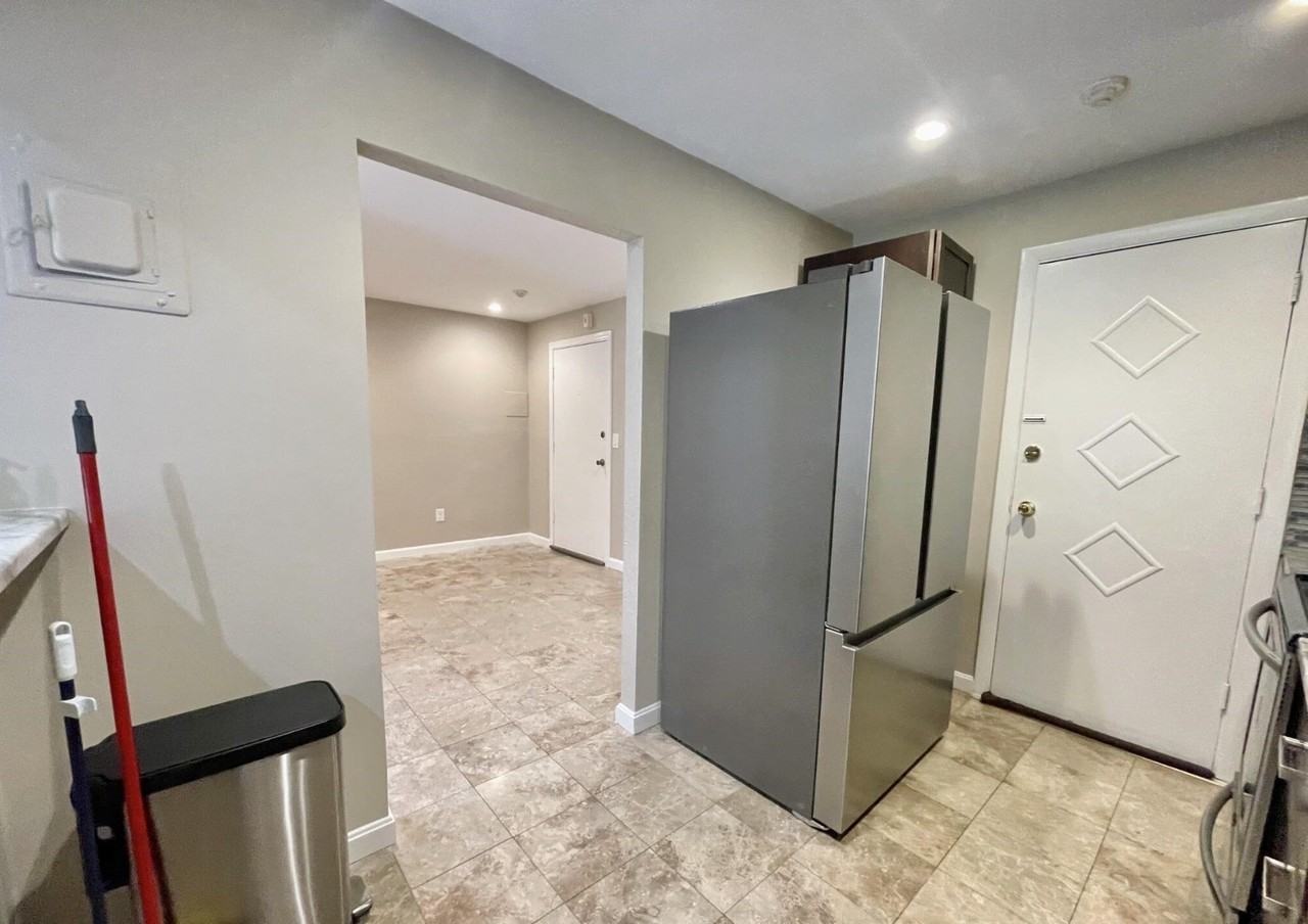 35 Mccoba St #30 - Photo 5 of 16