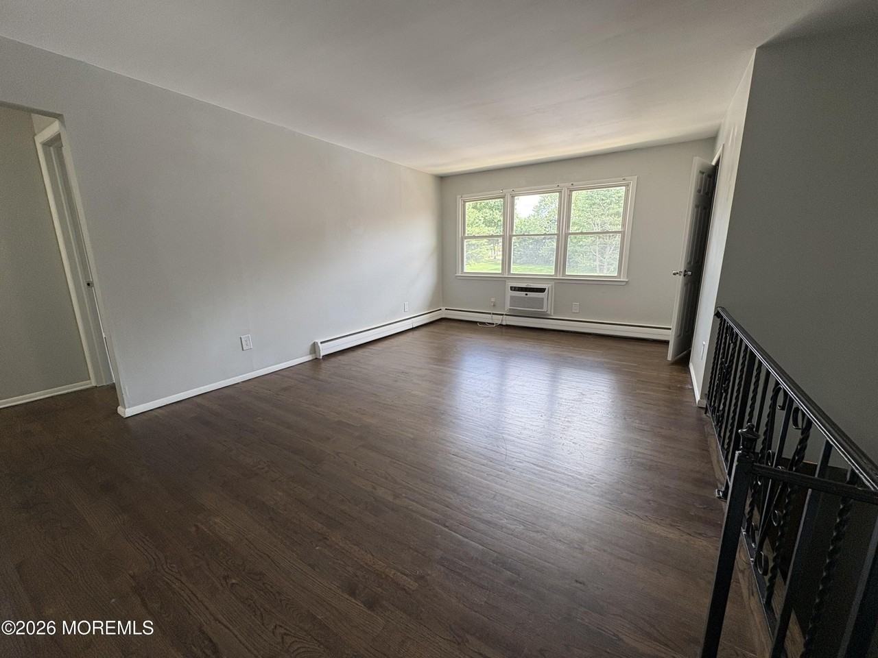 55 Terrace Ave #6B - Photo 2 of 9