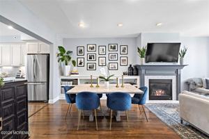 featured image of 320 New York Ave #2