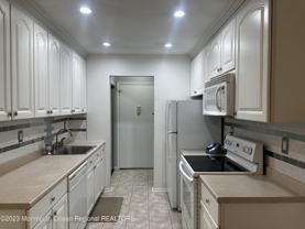 5 Pine Cluster Cir #J - Photo 1 of 1