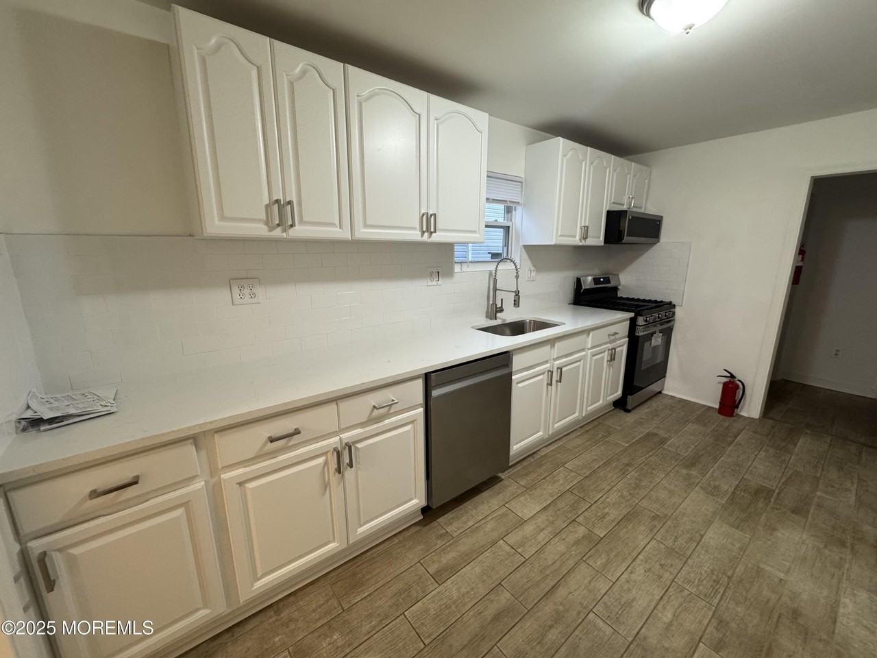 7 Braden Pl #B - Photo 6 of 17