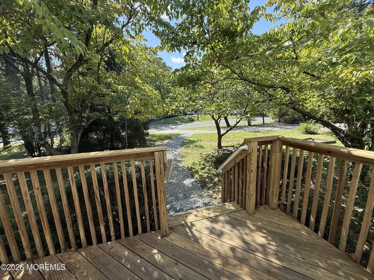 896 Anderson Rd - Photo 6 of 50