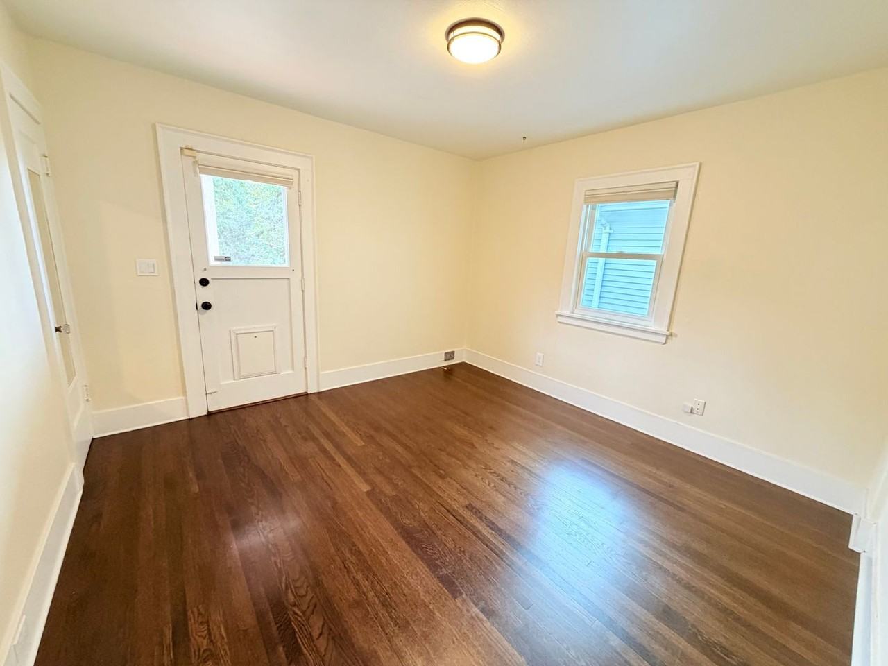 307 Nw 74th St - Photo 7 of 26