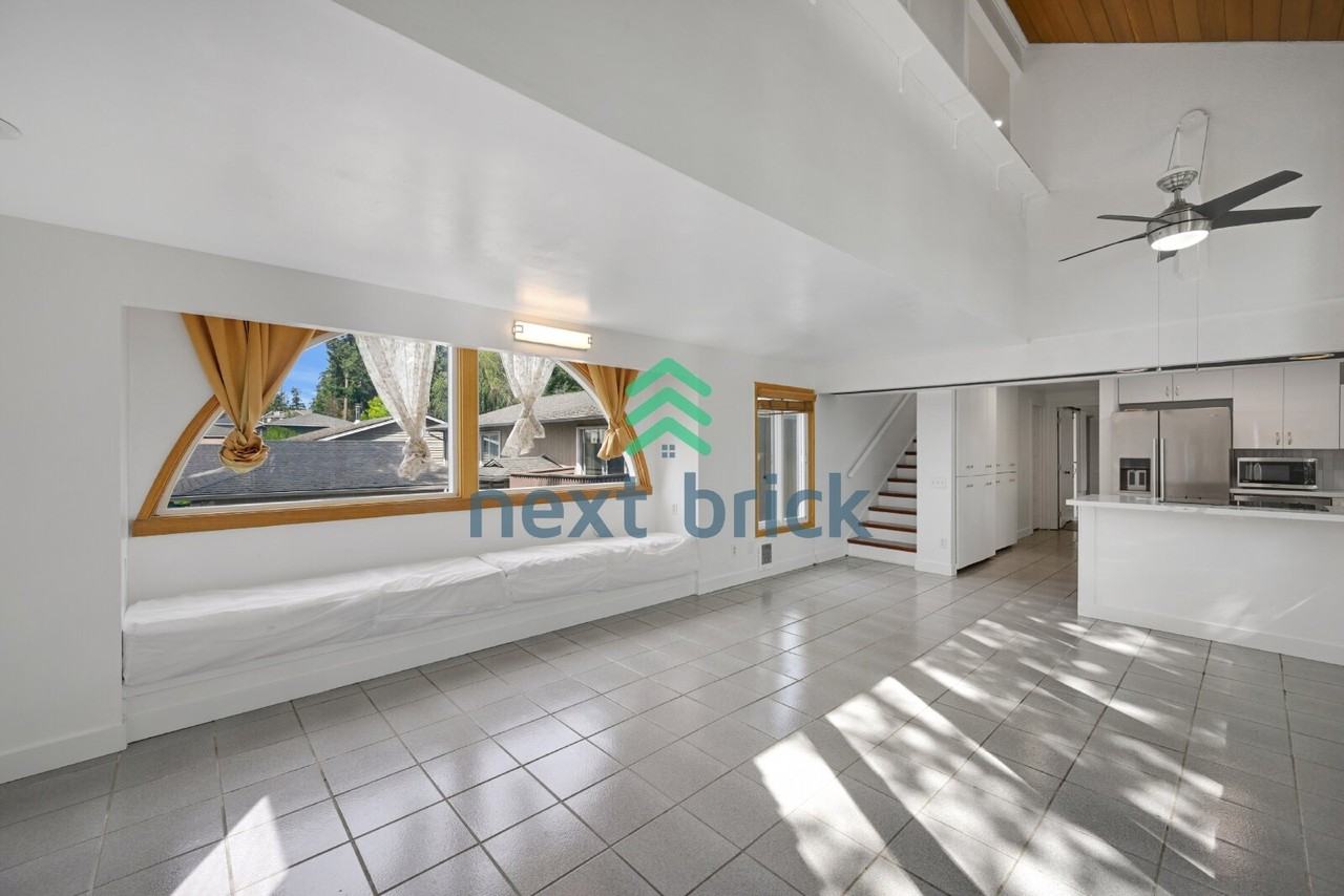 2616 S 242nd St - Photo 5 of 26