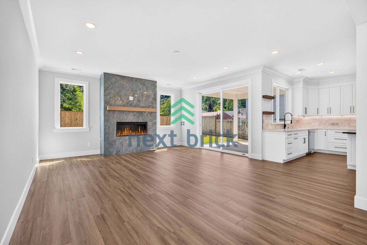 17840 86th Ave Ne - Photo 4 of 36