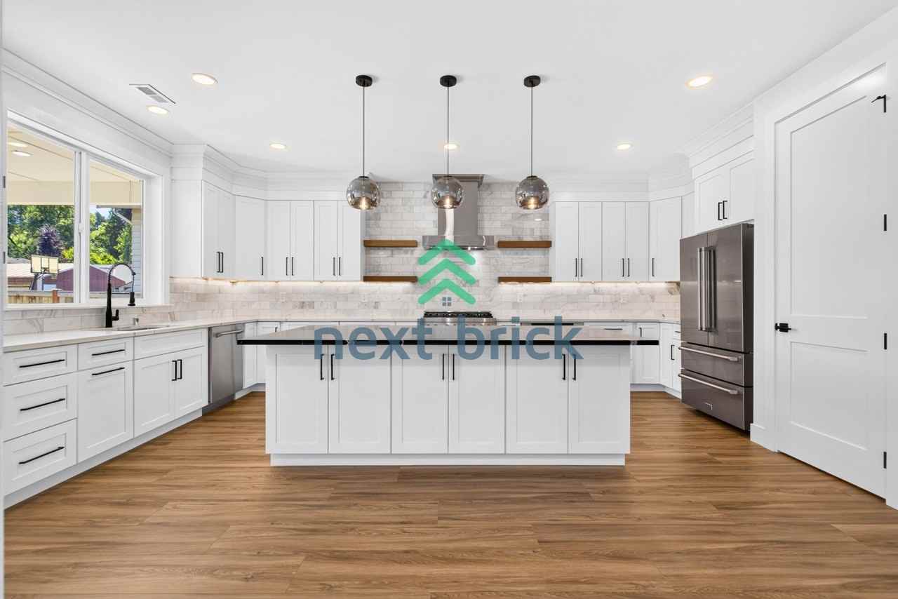 17840 86th Ave Ne - Photo 5 of 36