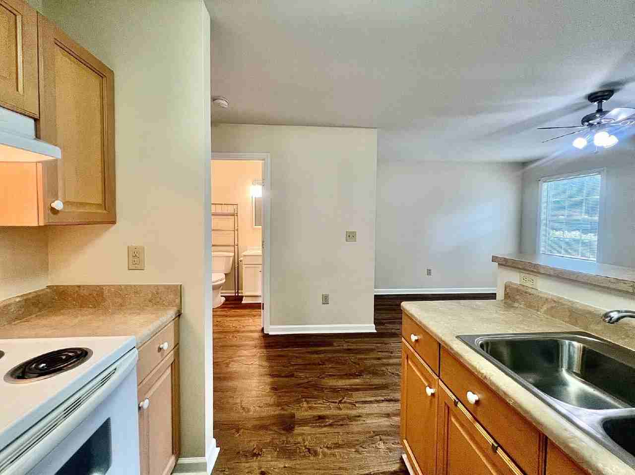 127 5th St - Photo 7 of 12