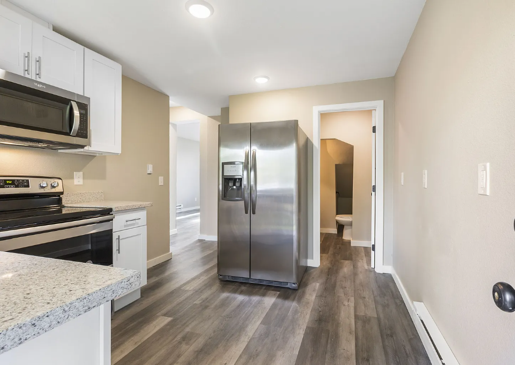 1301 S 8th St #1311A - Photo 2 of 11